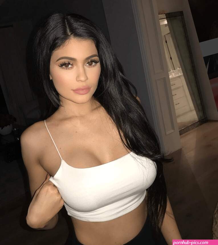 Kylie Jenners Beauty Secret is Not What Youd Expect