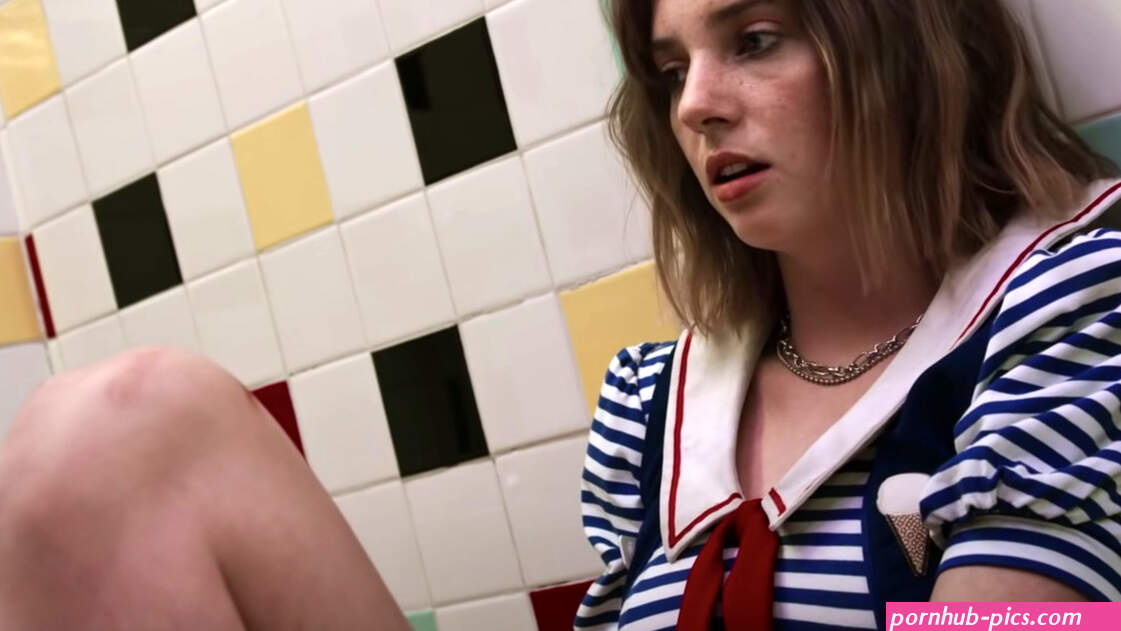 Maya Hawke Thought Stranger Things Season 4 Went Too Easy With Its Deaths