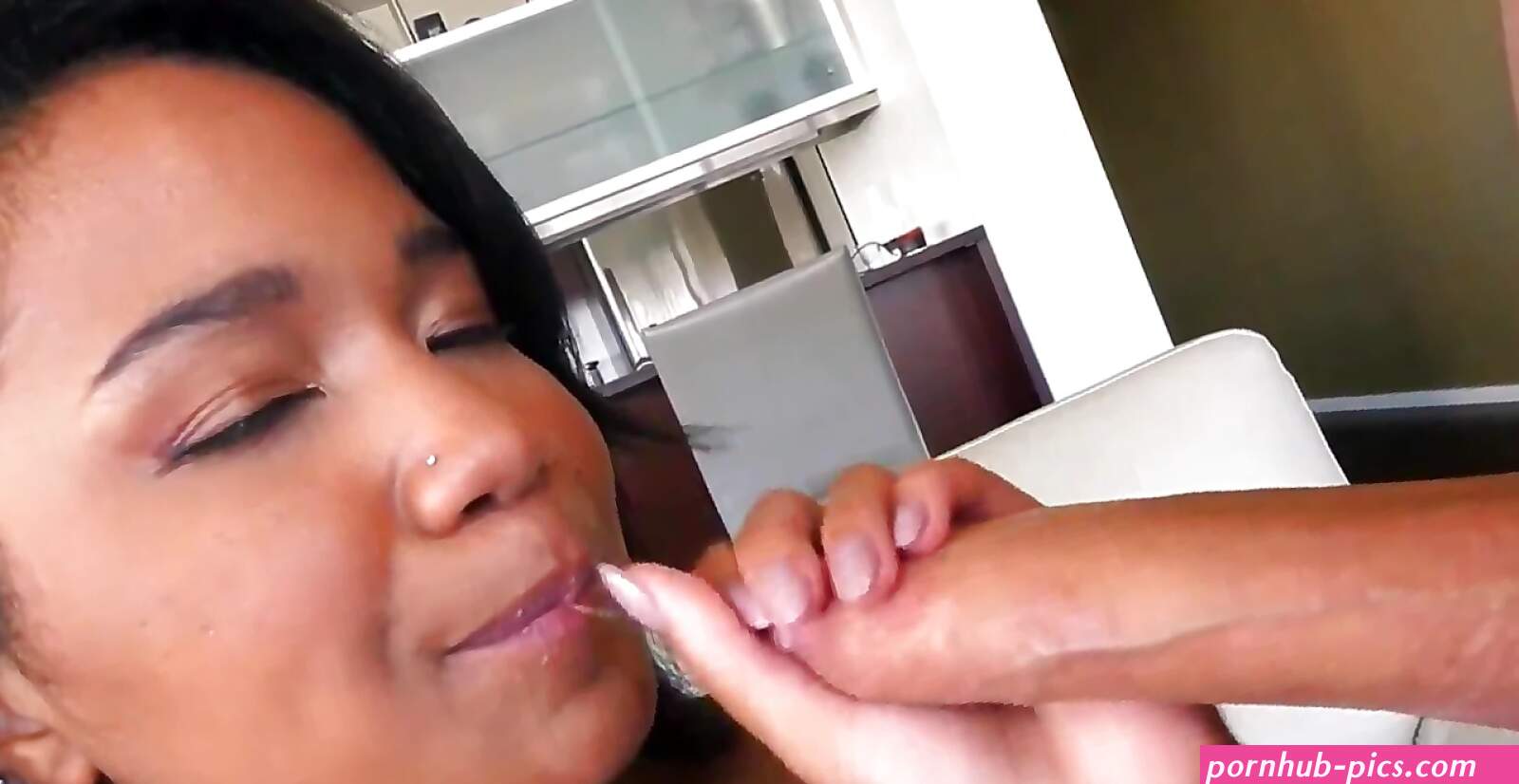 Loni punani porn