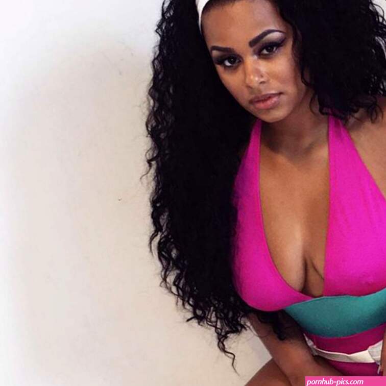quotHotline Bling video vixen Winny Munoz is a Instagram killa: eyecandy