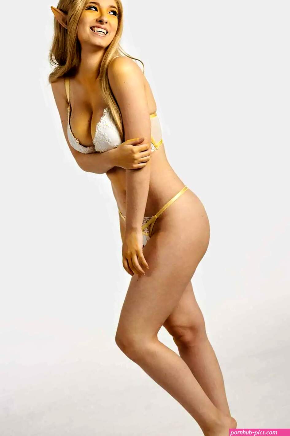 Alessia medina sexy