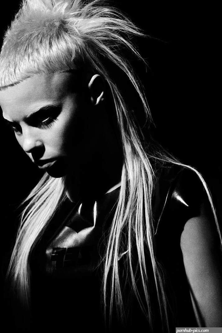 Yo Landi Vier Die antwoord Yolandi visser Hair art
