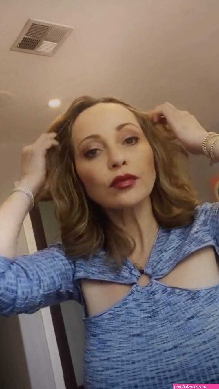 Tara Strong Nude The Fappening