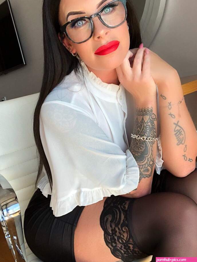 mollyflwers onlyfans
