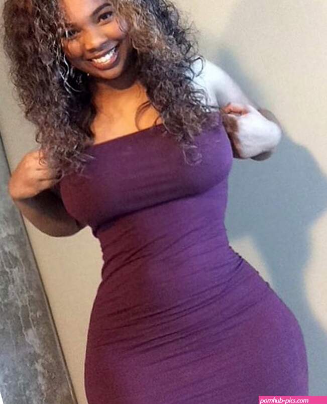 Drake Now Dating a Serena IG Model Look-a-Like Video