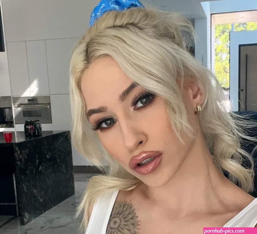 pénztrca belül kirlyi csald riley nixon wiki Étkezés jelenség Elbvl