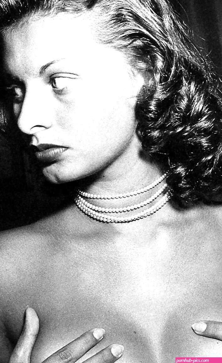 Sophia Loren Naked Sexy Vintage Photos