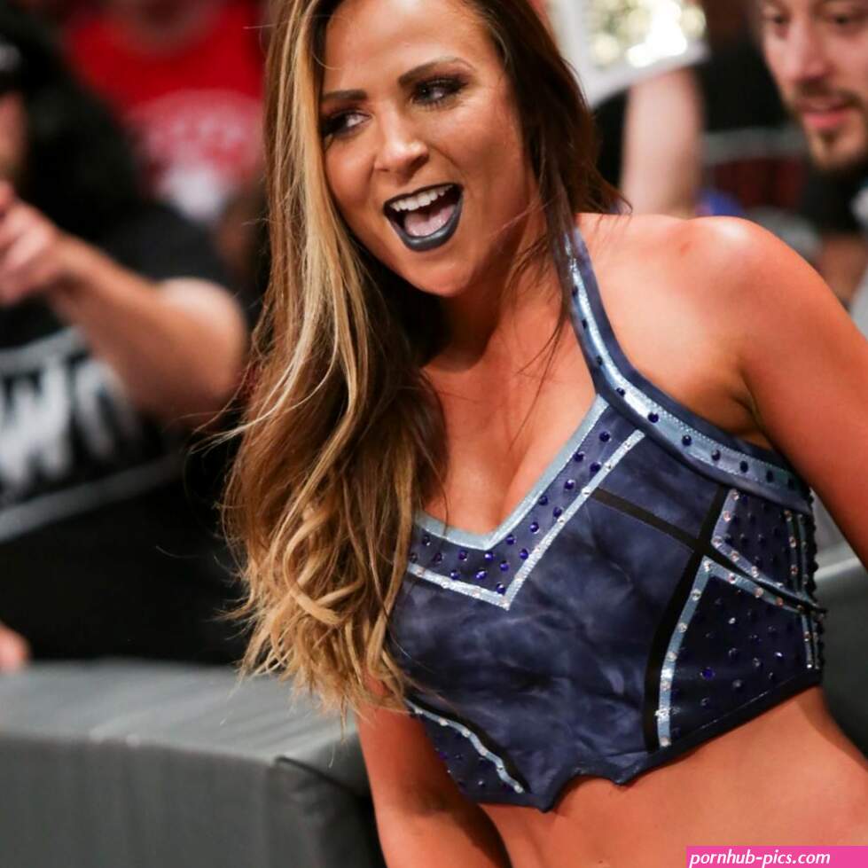 Photos: Team Red ladies battle for the right to take on Asuka at WWE TLC Tamina