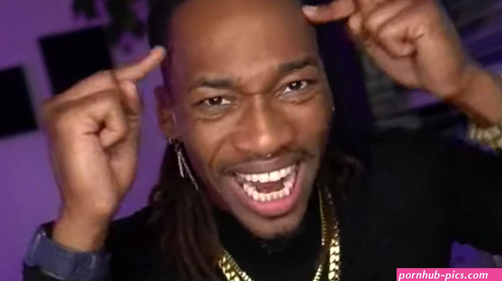 Thug shaking