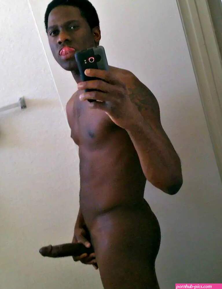 Naked thug shake
