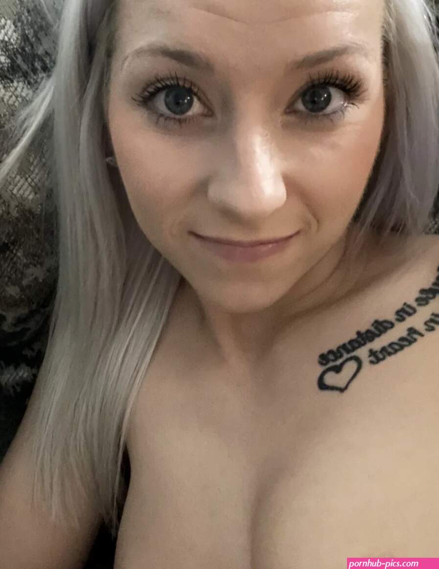 Bailey Johnson aka baileybi OnlyFans leak 389 MB Porn video blog