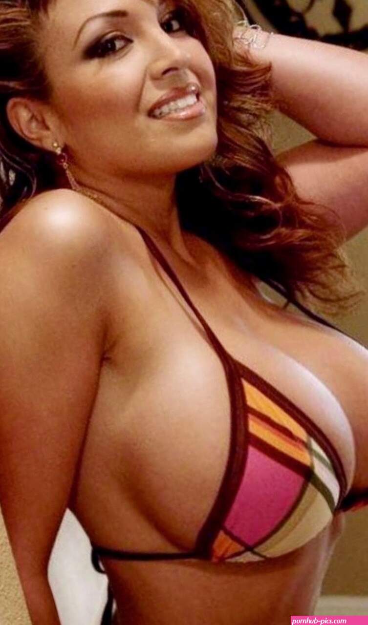 Big juggs nude