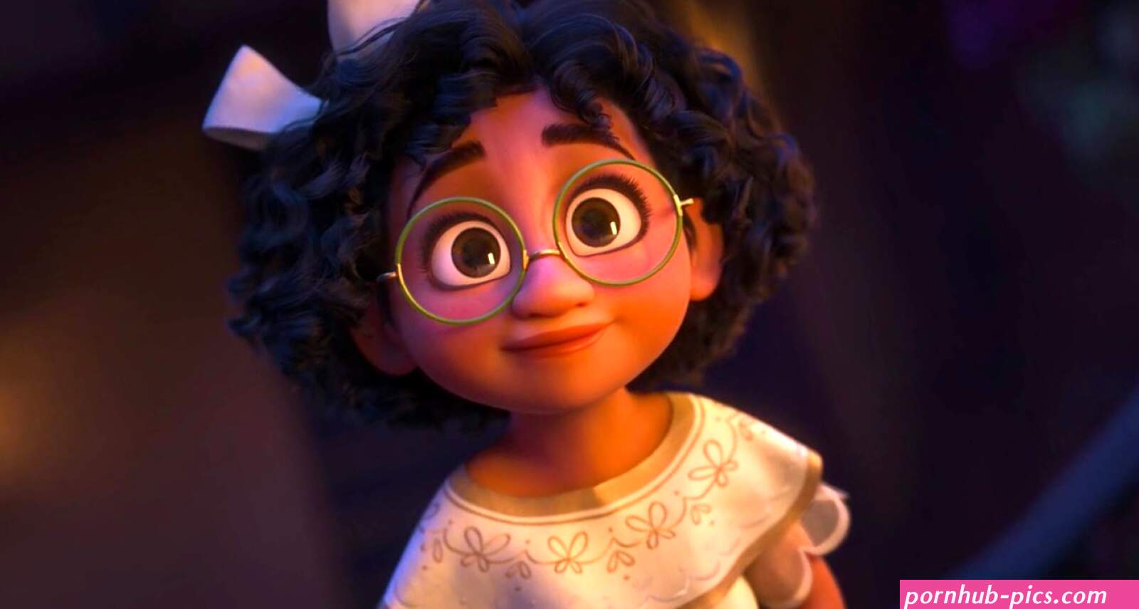 Mirabel Madrigal Head