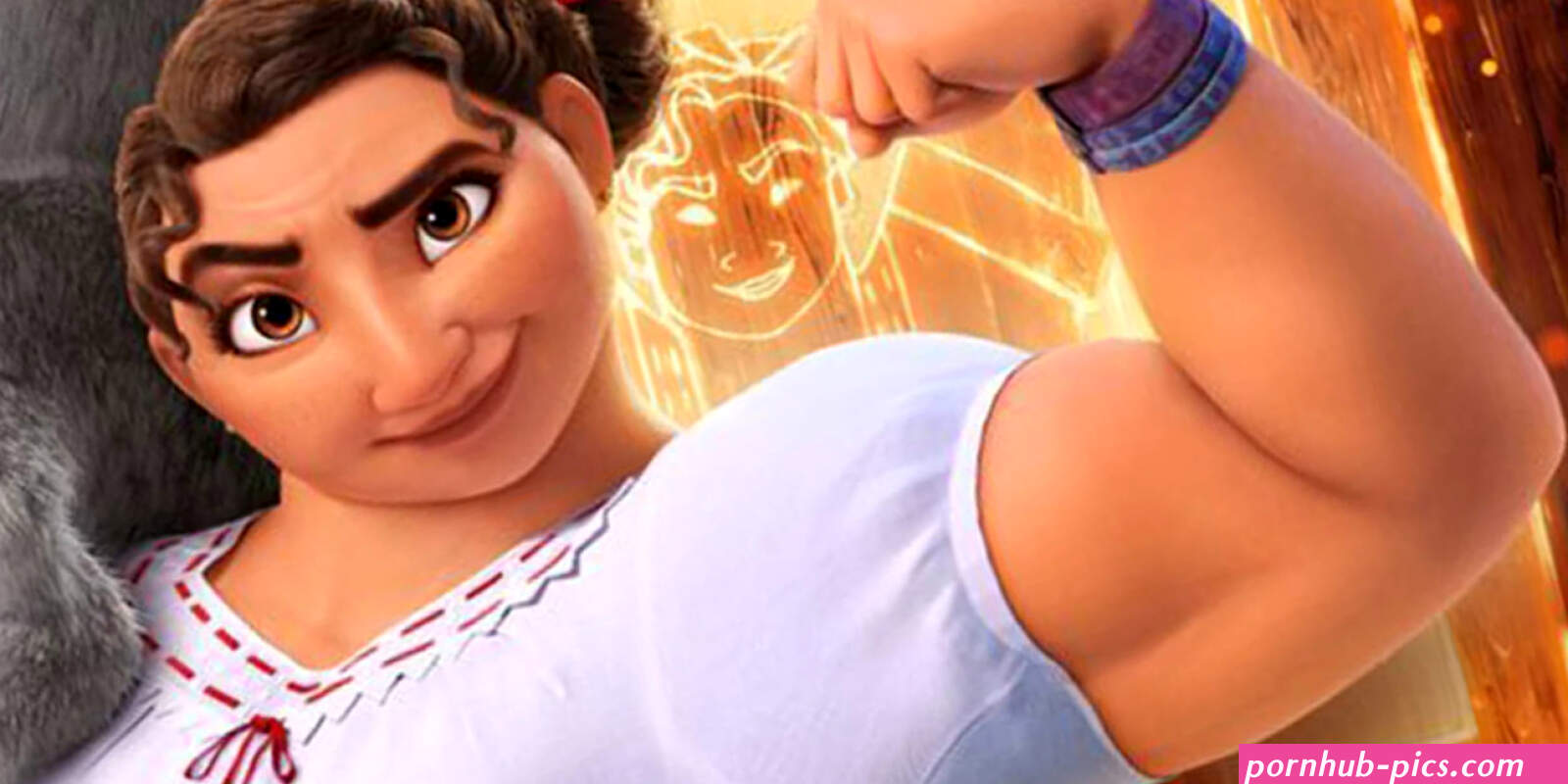 Download Luisa Madrigal flexing her enormous biceps in Encanto animated film W