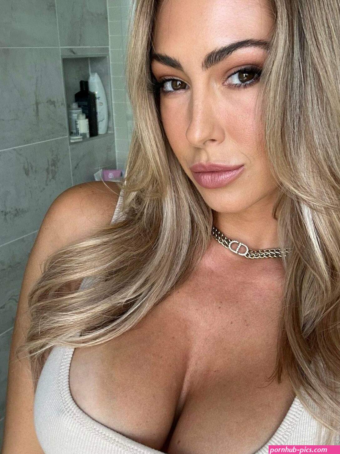 Hope Beel Instagram Nude Influencer