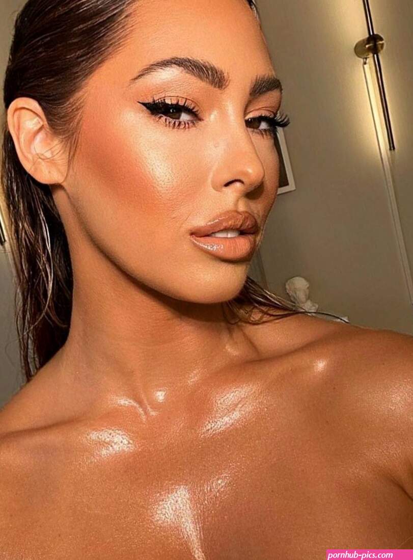 Hope Beel Instagram Nude Influencer