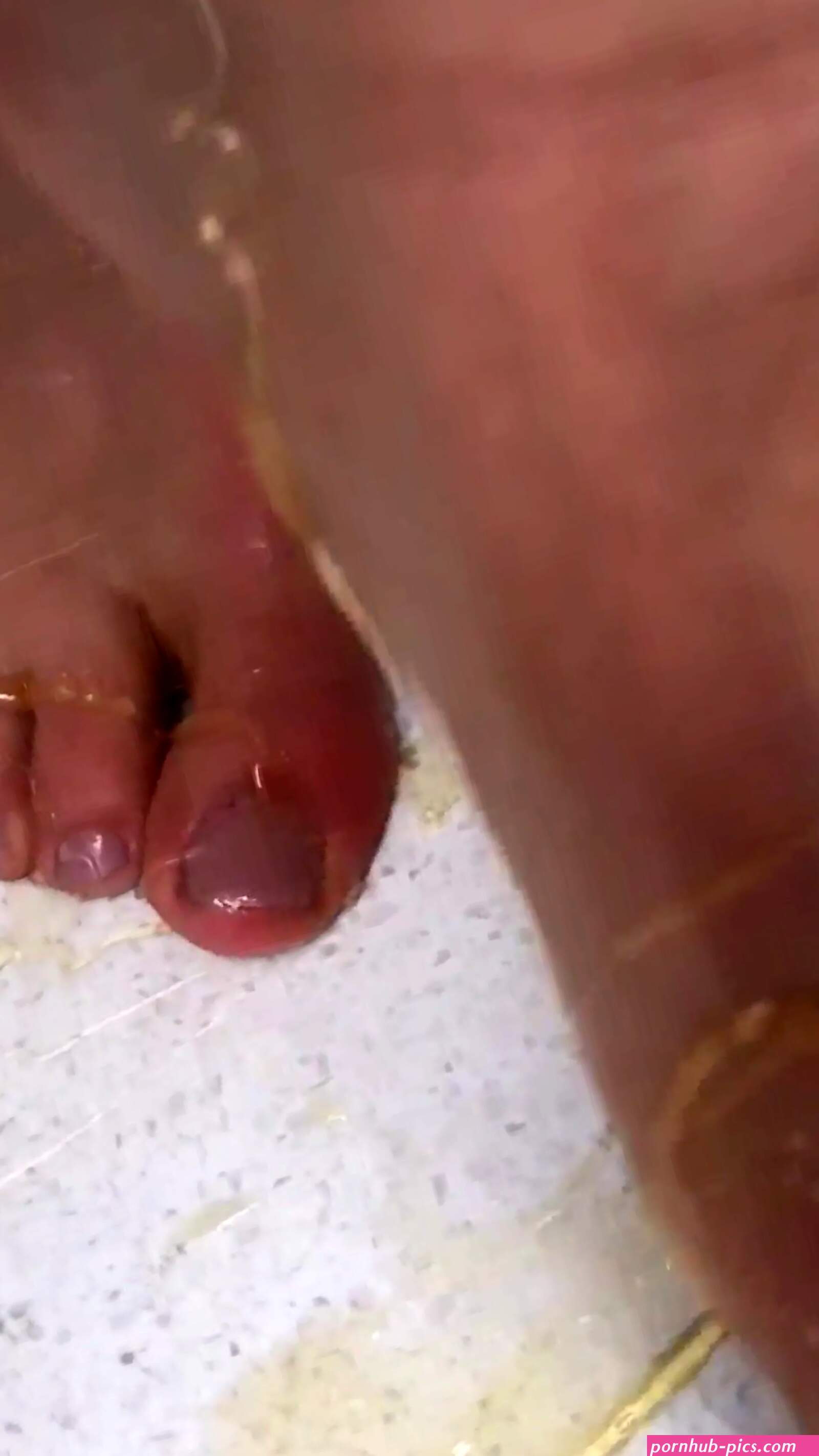 Jemwolfie tip for toes tip if you want to see more feet food videos xxx onlyfans