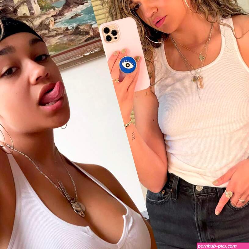 Madison Bailey Nude Selfie Photos Released