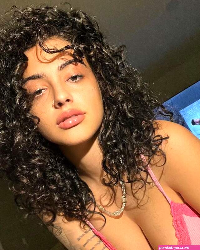Malu Trevejo Hot Celebs Page hotcelebspage