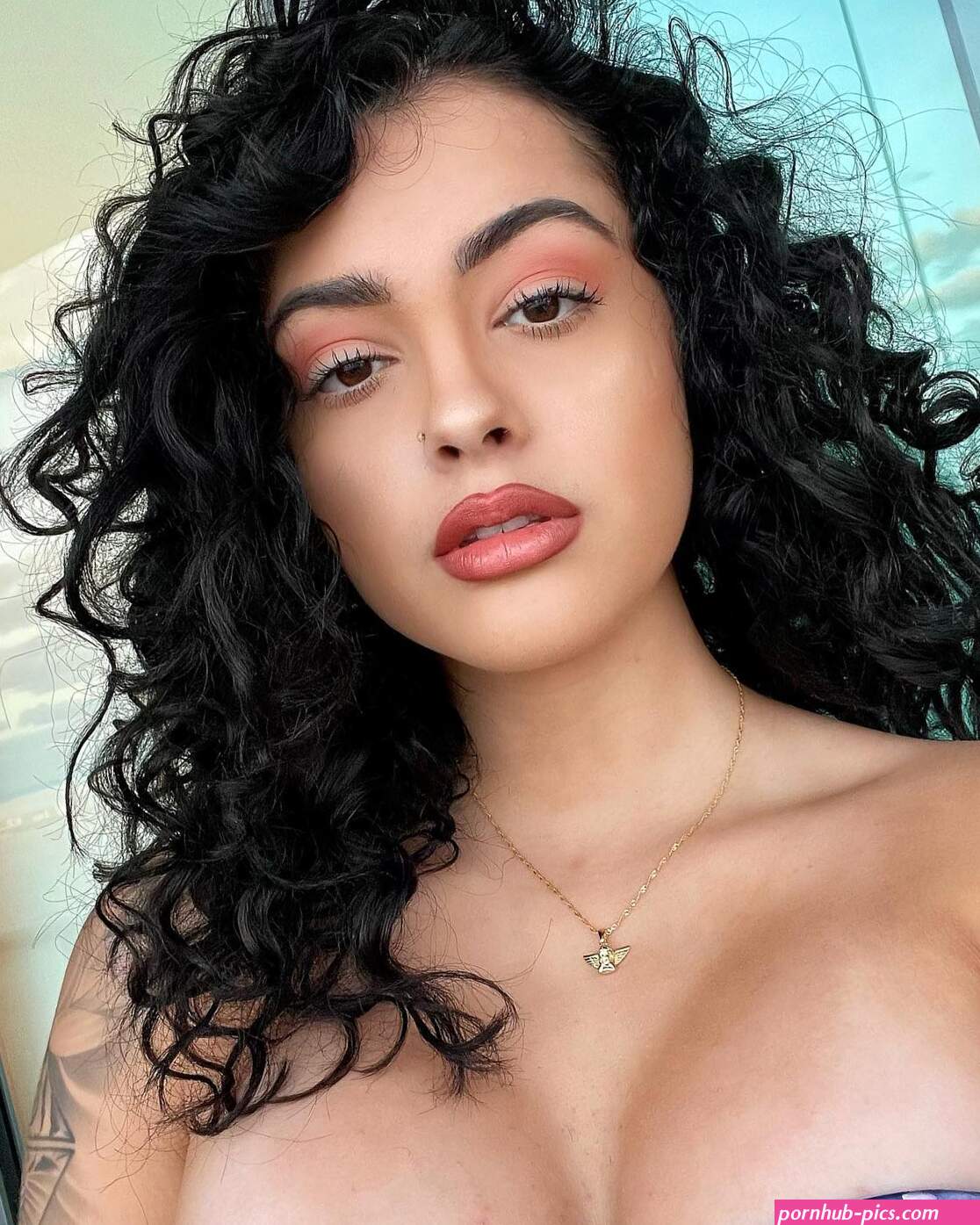 Malu-Trevejo-Bikini-Time-8