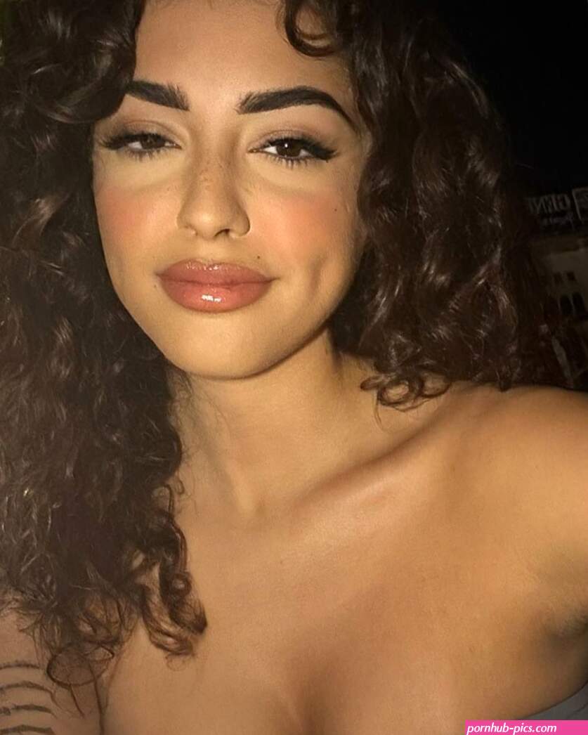 Malu Trevejo Braless Boobs Legs Pierced Nipples