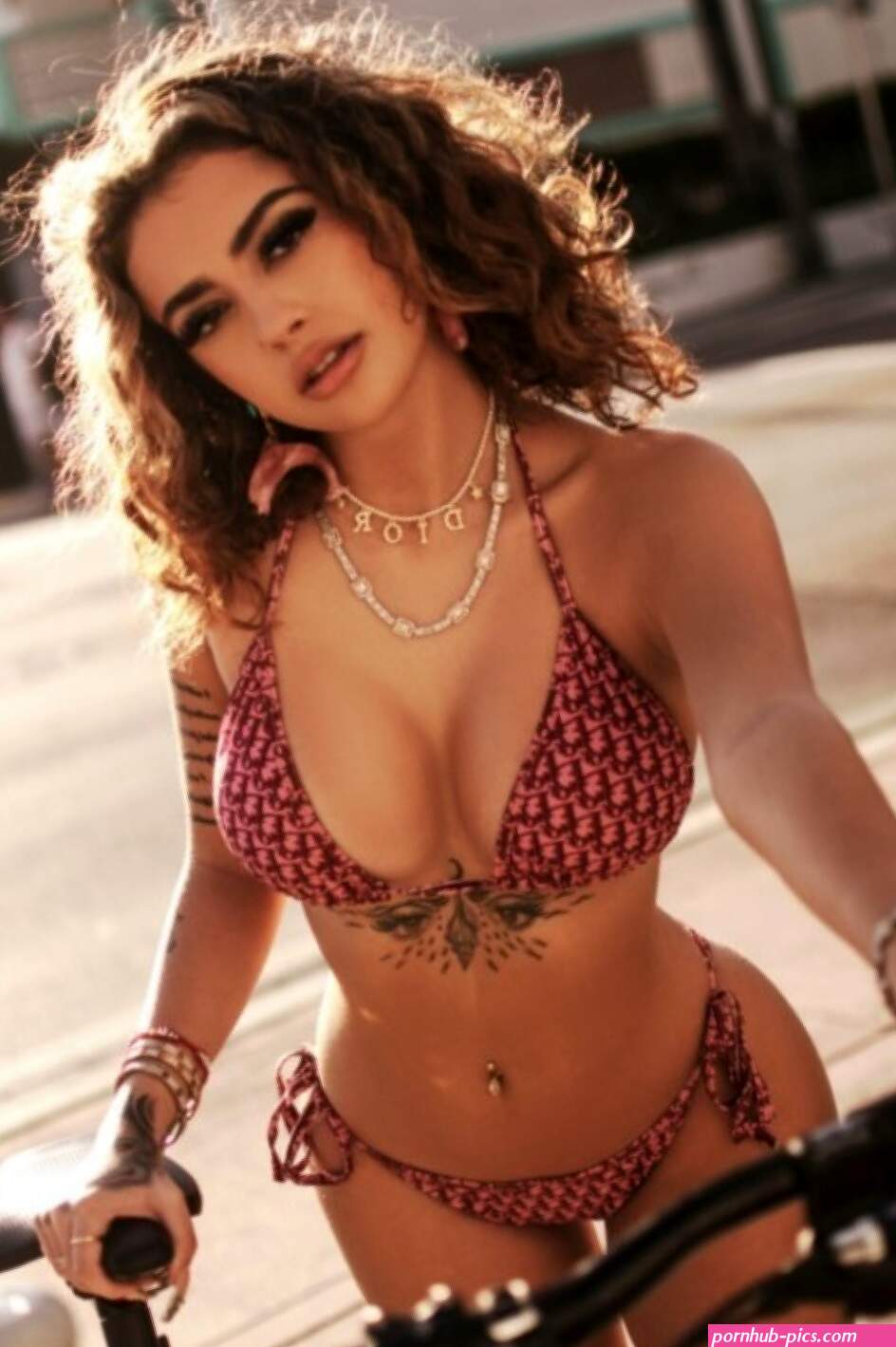 Malu Trevejo malutrevejovip