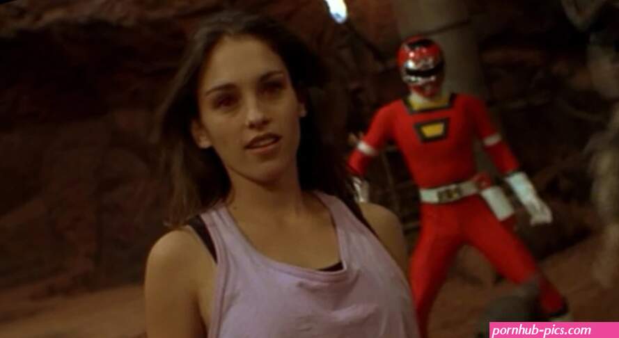 Amy Jo Johnson Power Rangers 2017