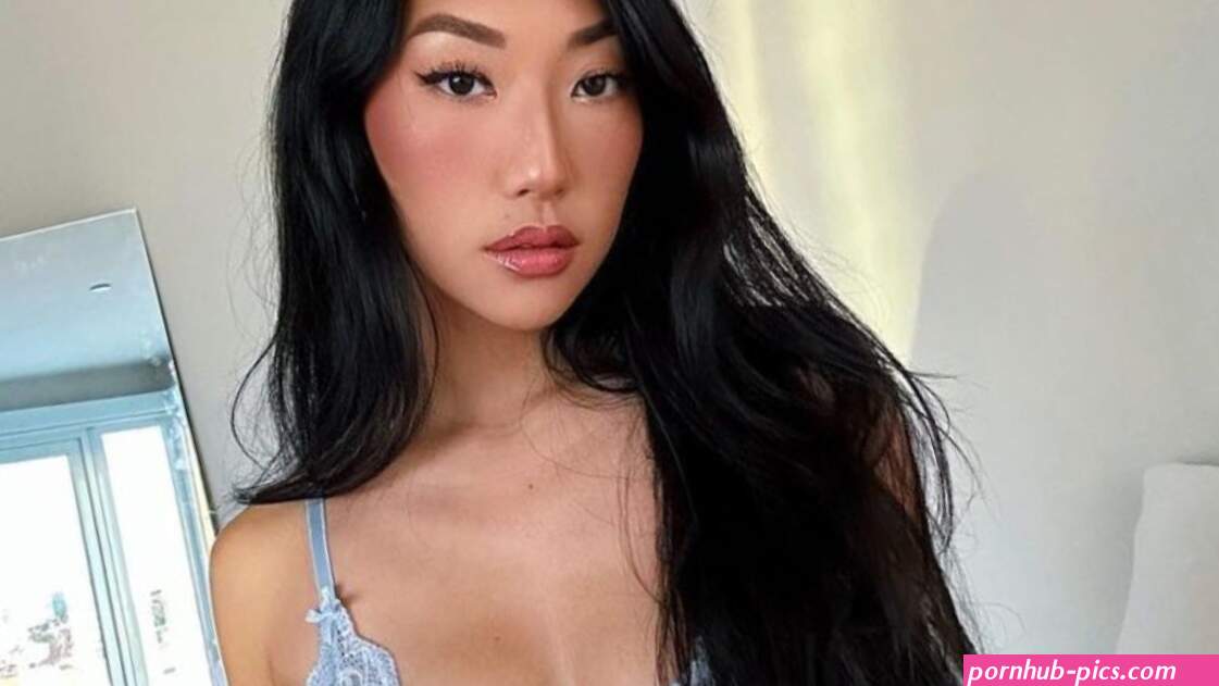OnlyFans model goes viral after quitting as shes not attracted to men anymore