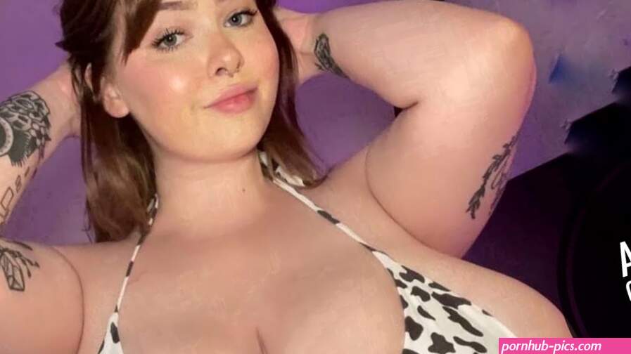 Josefina Vincenza Curvy Model Plus Size Wiki-Body Positivity-Instagram Star-Fa