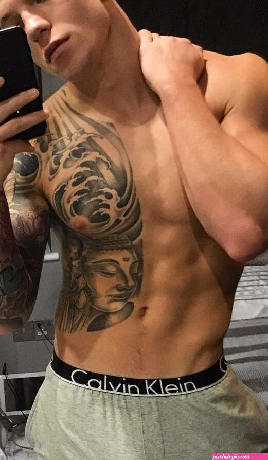 Pin em Garotos sensuais