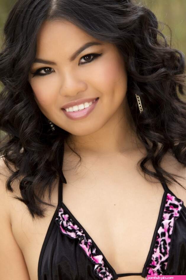 Hot Asian girl Cindy Starfall teasing with her tiny tits curvy ass outdoors
