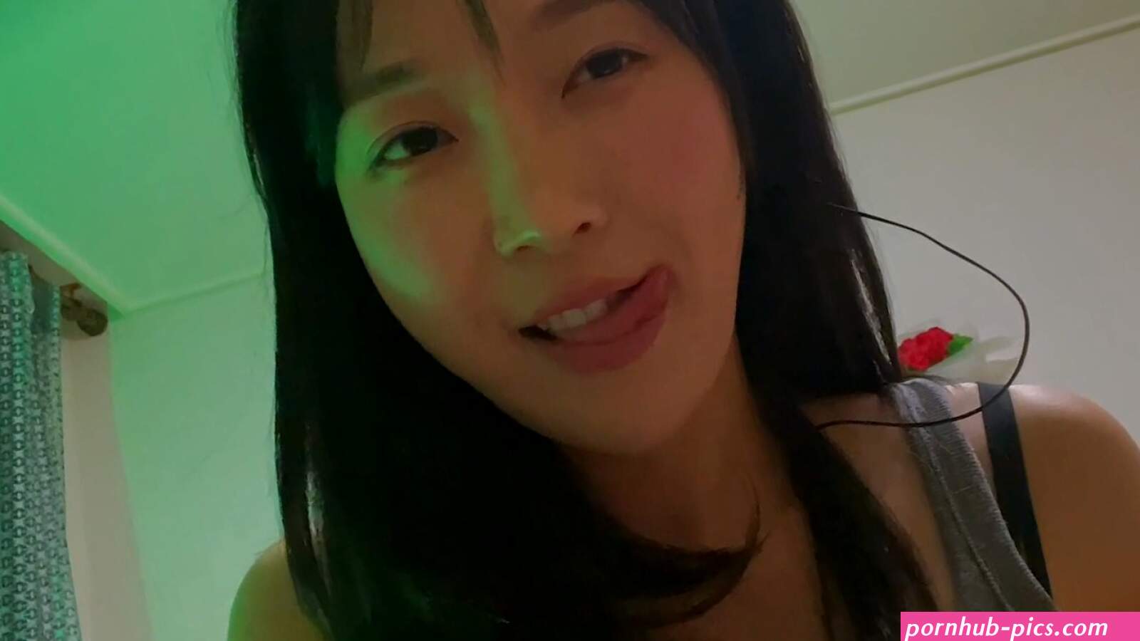 Eunzel ASMR Nude Leaks
