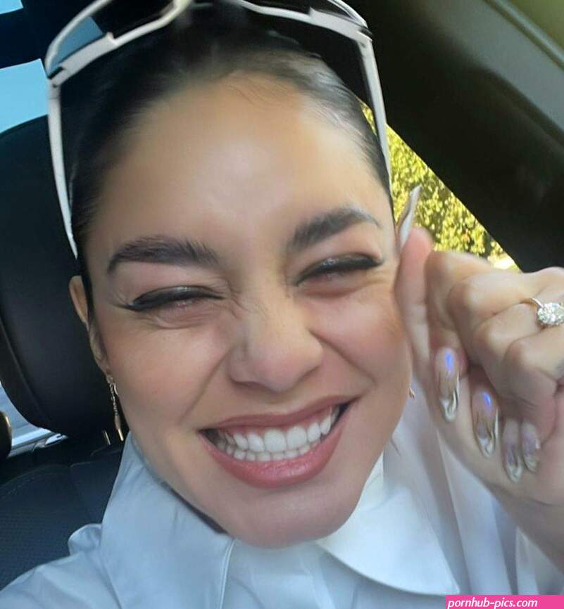 Vanessa Hudgens vanessahudgens leaked nude photo from OnlyFans and Patreon 09