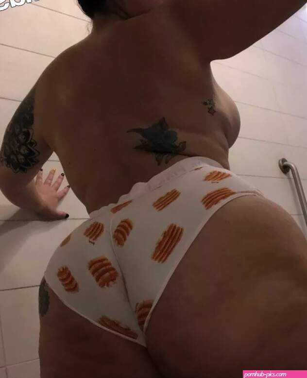 Mythiccal naked