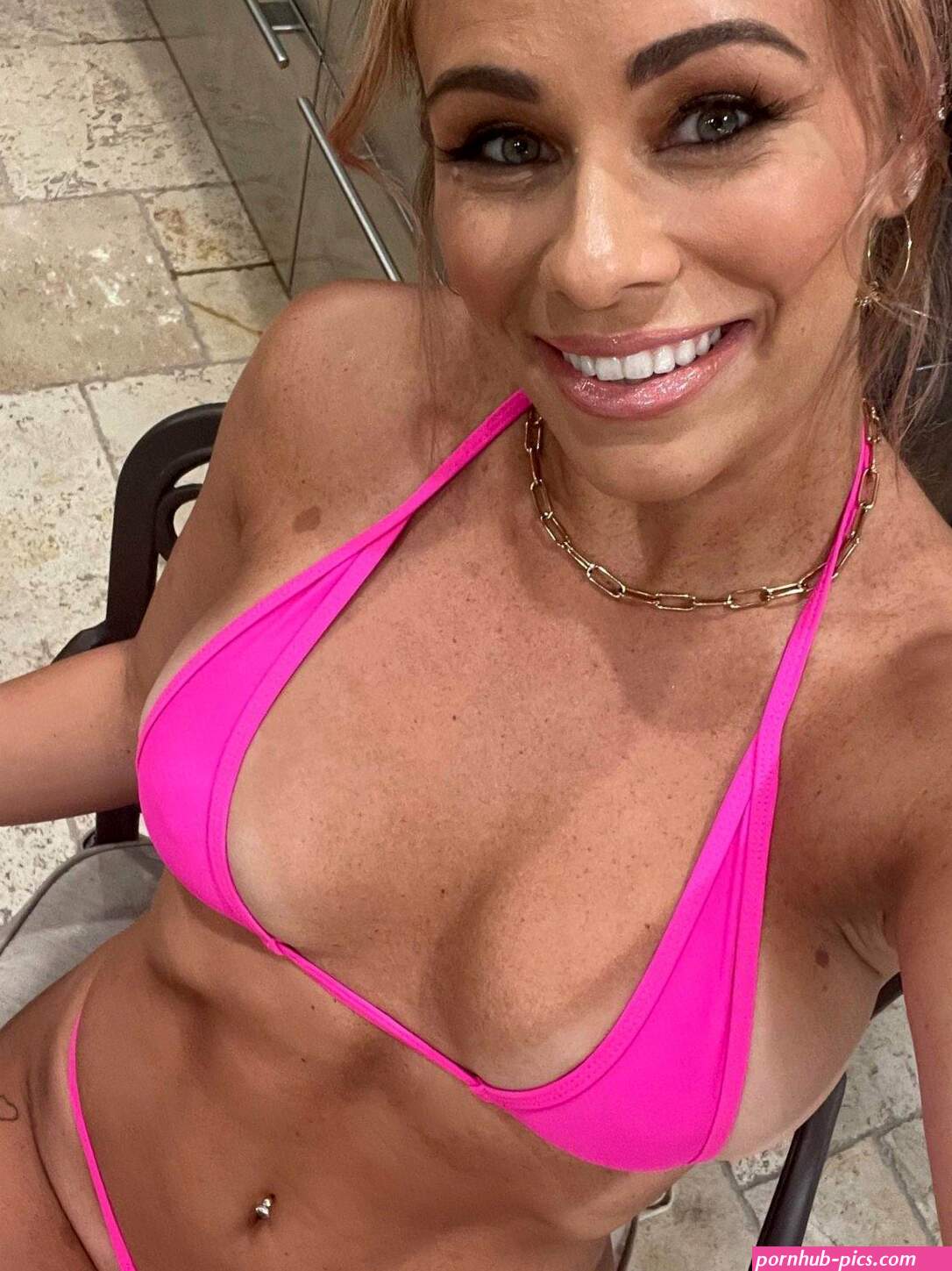 Paige Vanzant