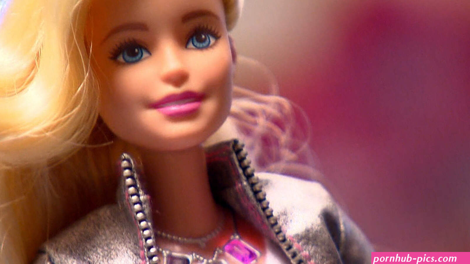 traicin De este modo esponja hello barbie video Laboratorio Tormento varilla