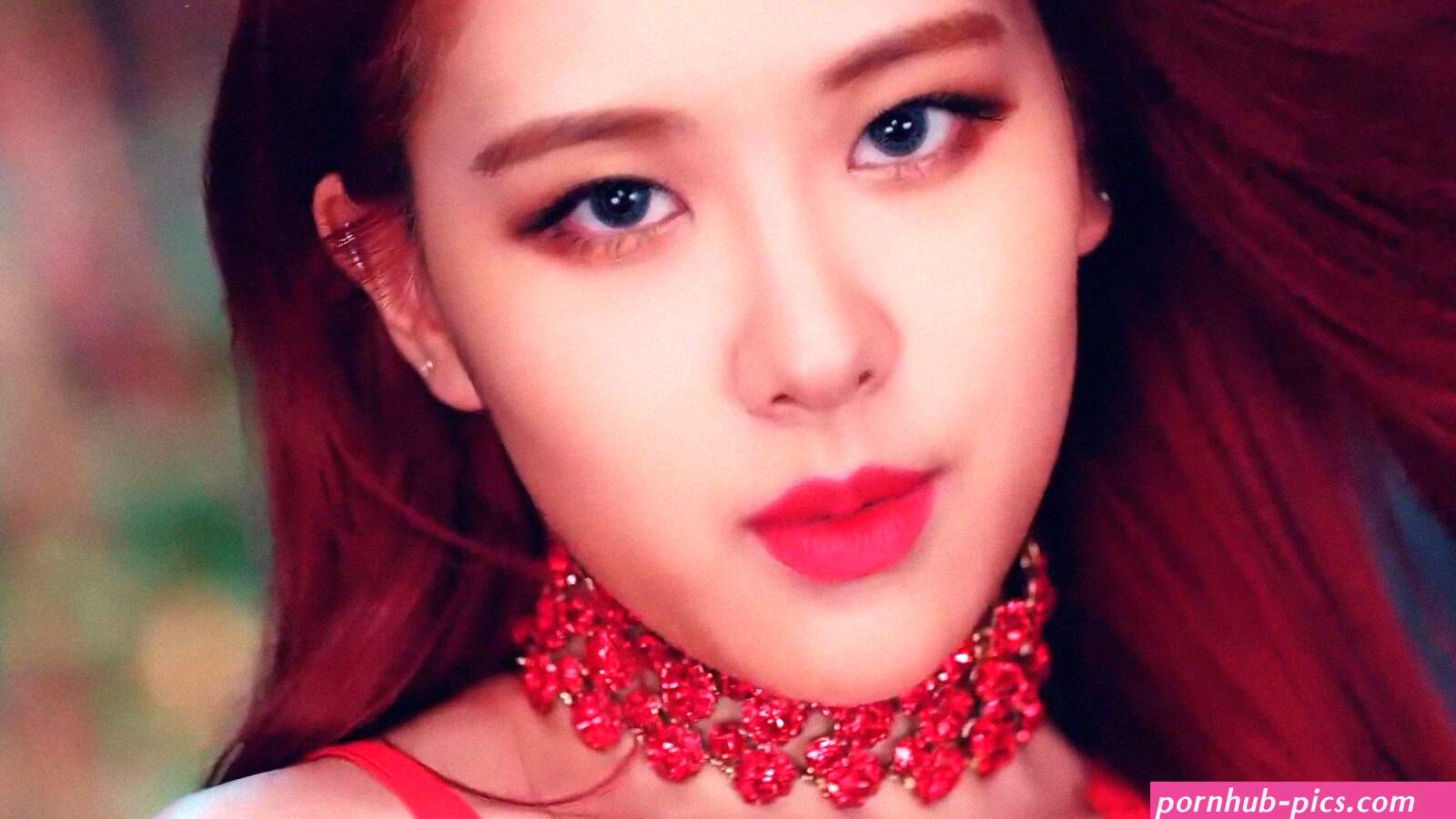 Blackpink Crying Wallpapers