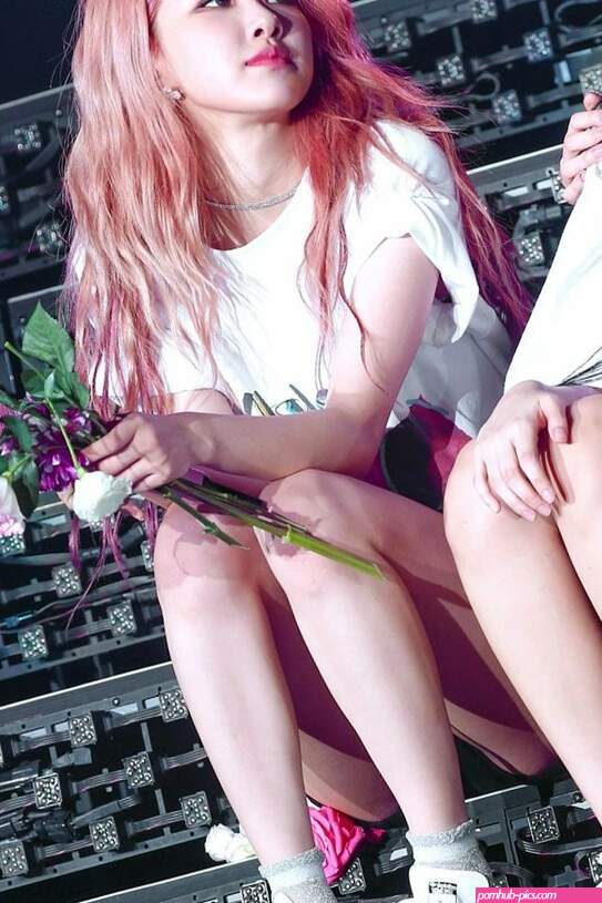 Pin de Imina Skaleyna em Blackpink Blakpink Blackpink Lisa