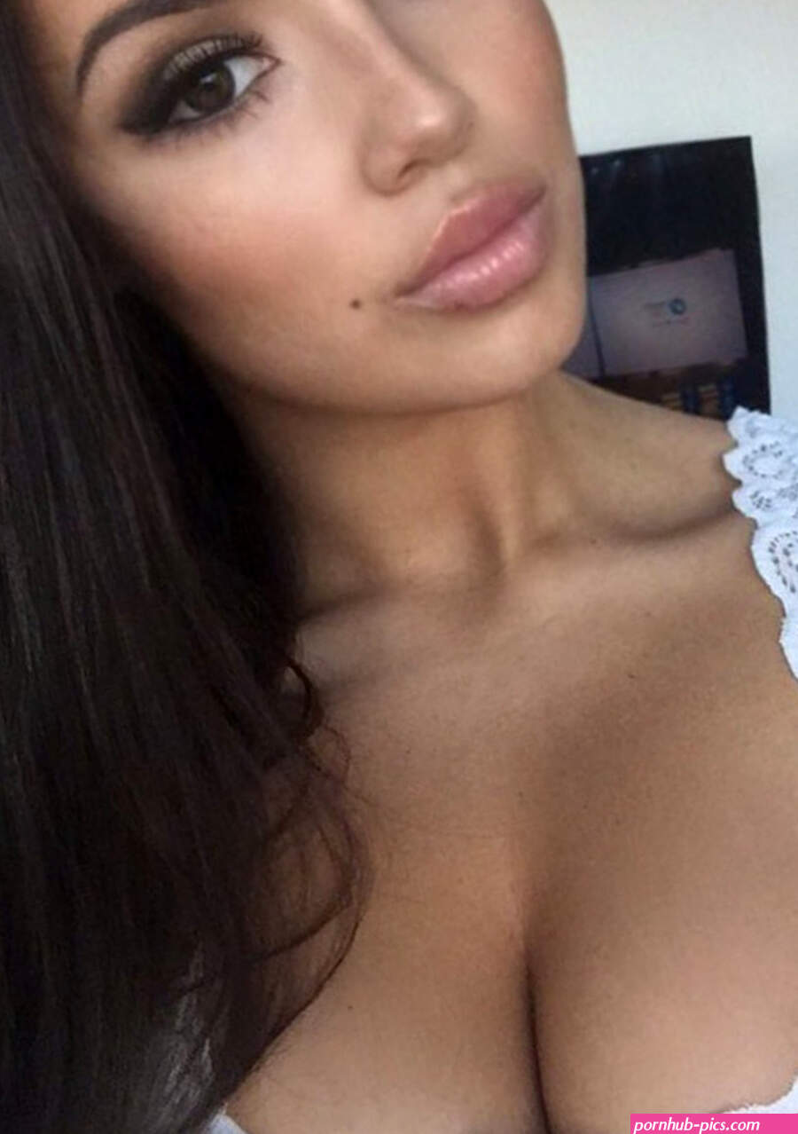 Ines Helene Wiki