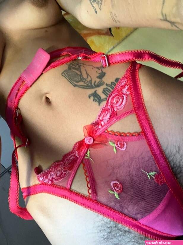 Nika Irani playgirlnika Nude Leaks OnlyFans
