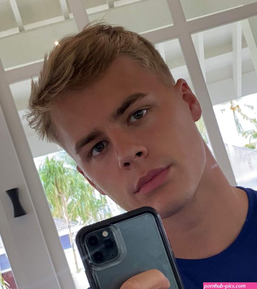 Peachyyyboyyy