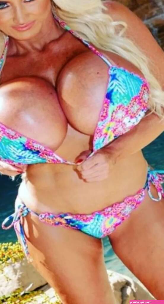 Tammy the realtor nude