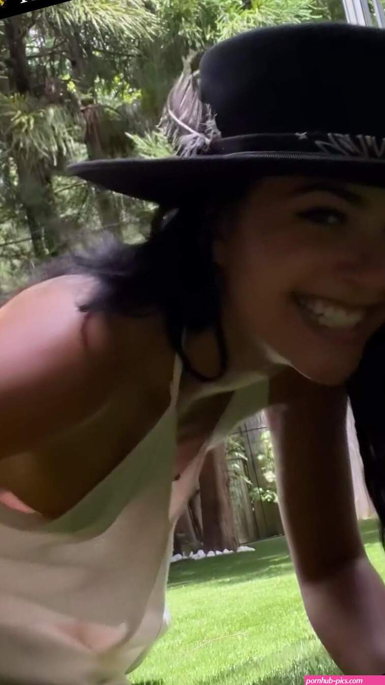 TRISTIN MAYS Nude
