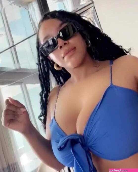 Dee shanell