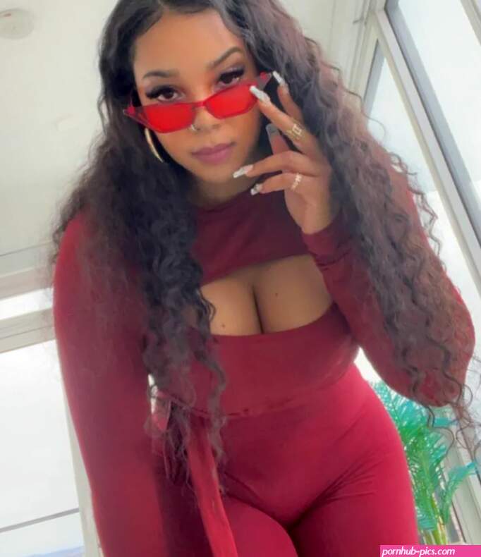 Dee Shanell Nude OnlyFans Leak Picture iSSM4ej72v