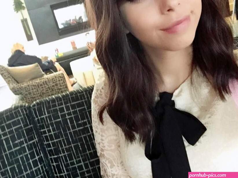 Shoe0nhead June La Pine