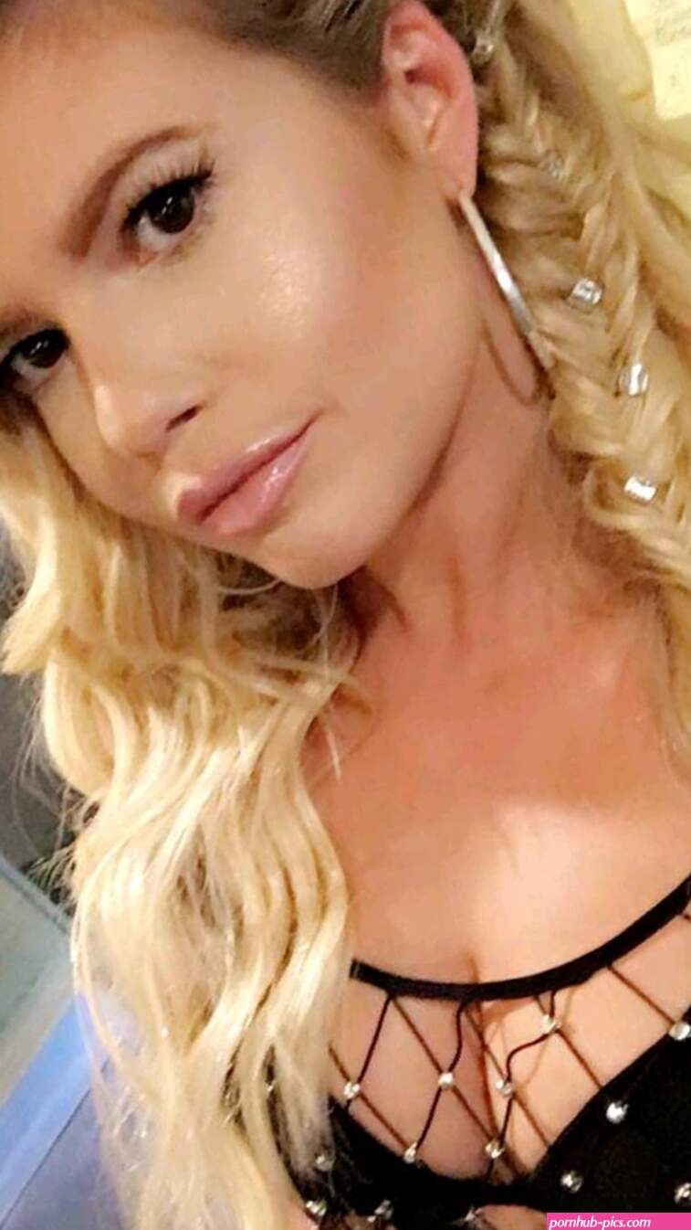 Channel West Coast Sexy