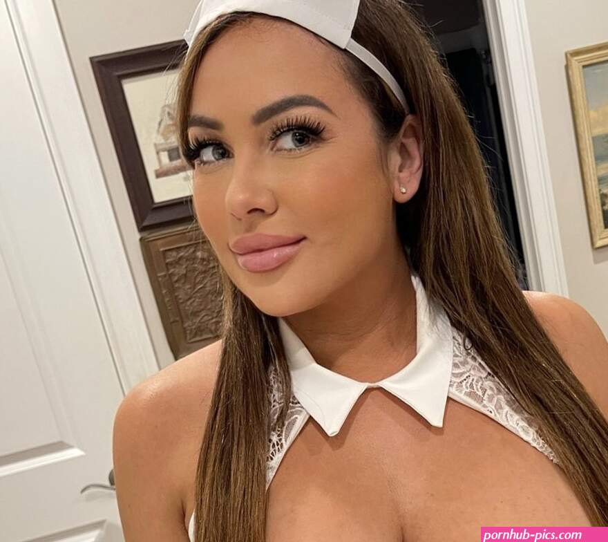 Jenni Neidhart on X: First of many costumes for Halloween! Im doing lots of fun costumes for my exclusive content full pic is posted! and our annual pumpkin spice latte challenge coming