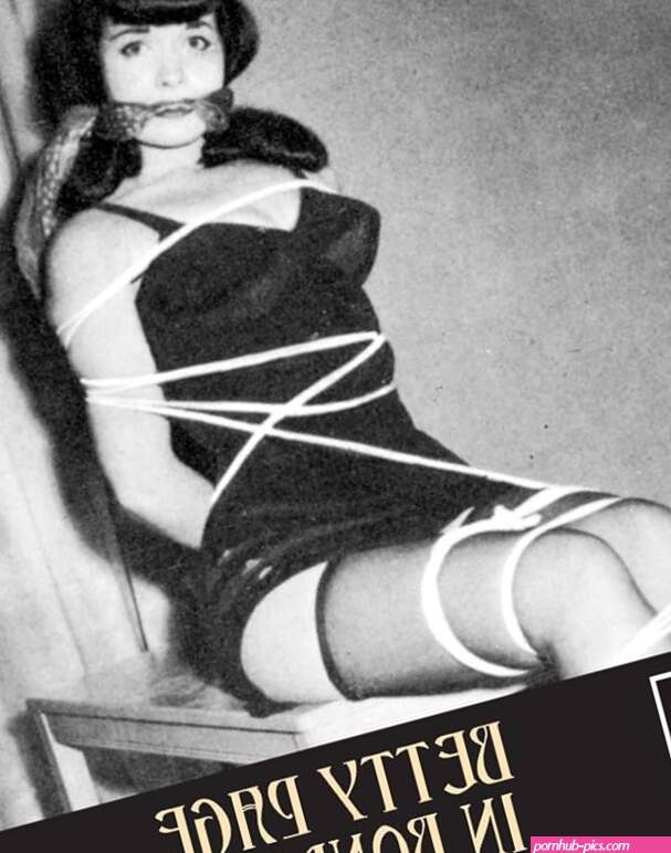 BETTY PAGE IN BONDAGE VOLUME 3 eBook : Klaw Irving: Amazon.ca: Kindle Store