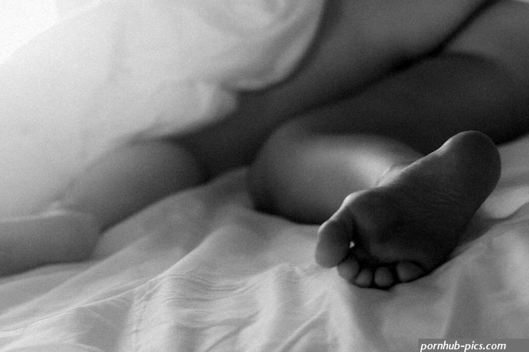 the synthetic intimacy of drunk sex.
